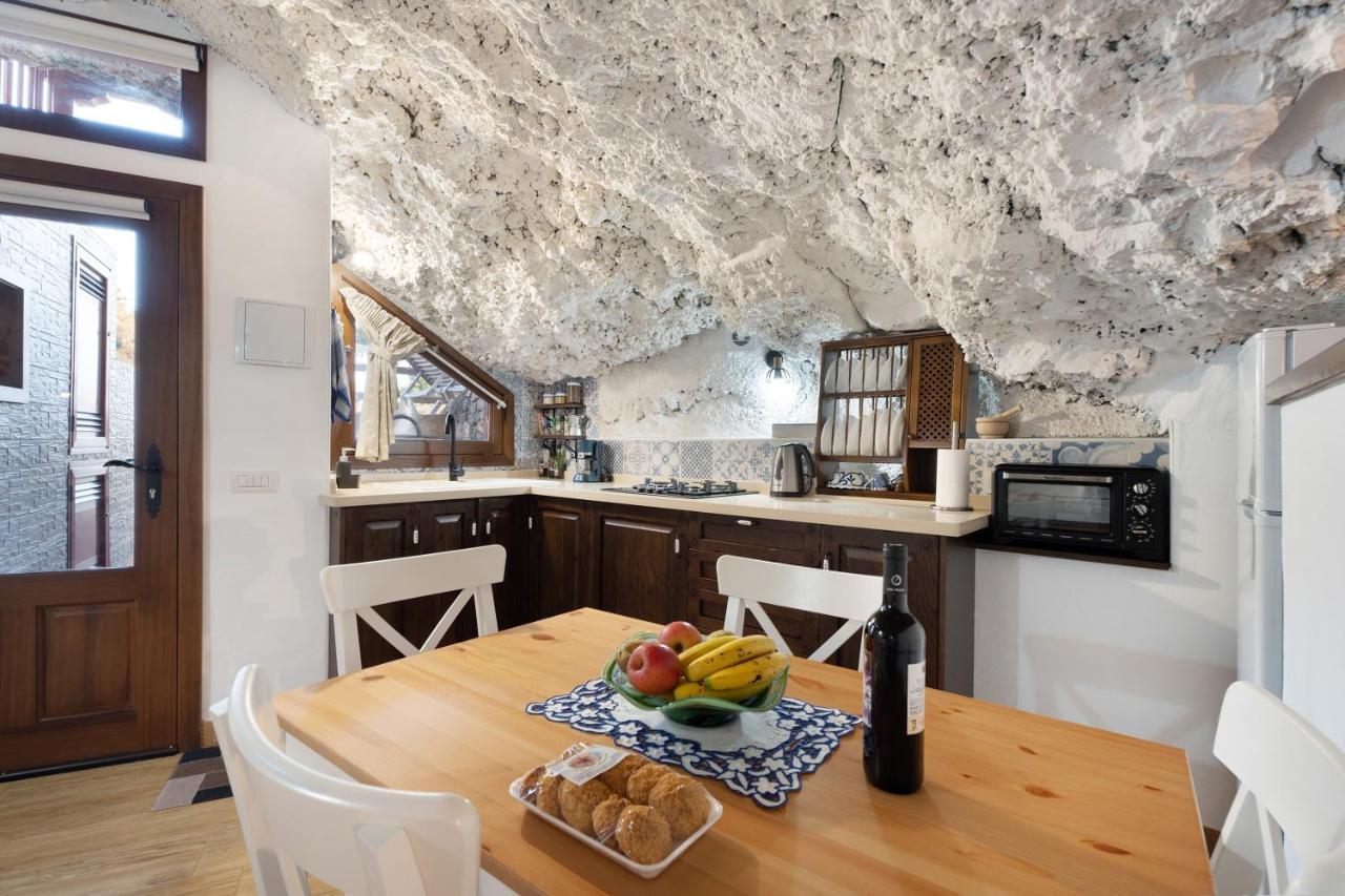 דירות טיחראפה Cueva El Desvelo מראה חיצוני תמונה